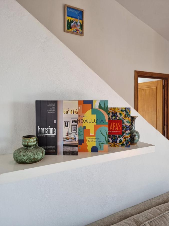 Lovely 2 Bed Apartment With Stunning Views & Pool Competa Luaran gambar