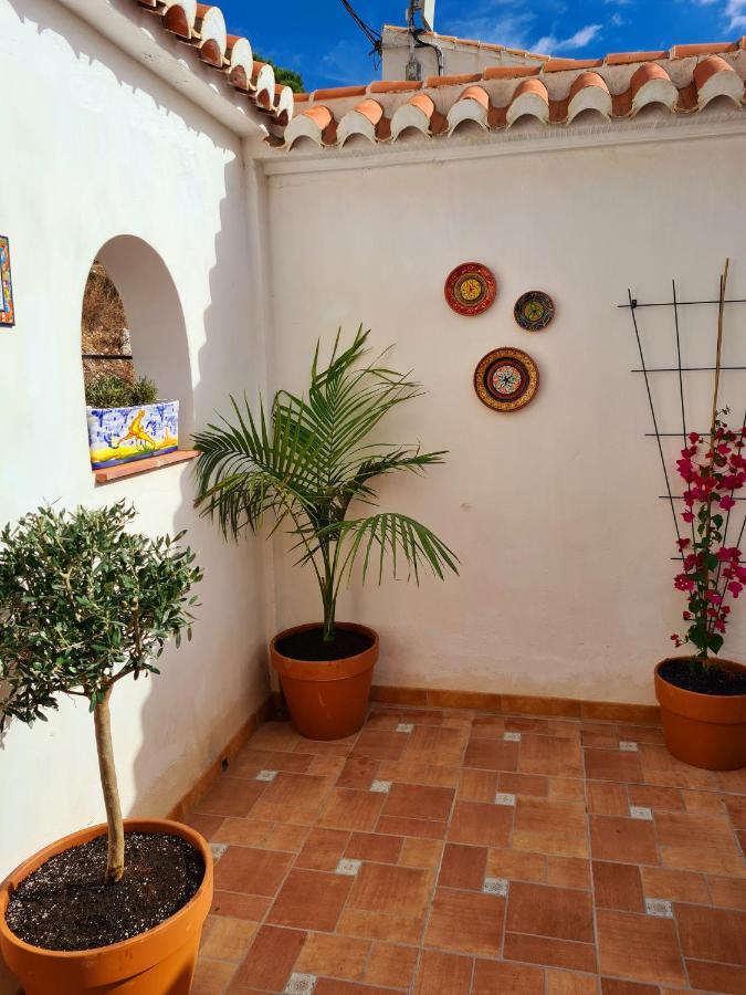 Lovely 2 Bed Apartment With Stunning Views & Pool Competa Luaran gambar